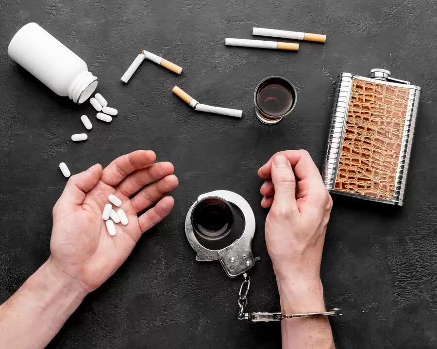 اعتیاد به مواد مخدر